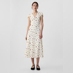 Gap × DÔEN Floral Midi Dress